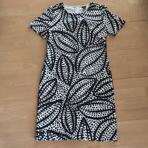 NWOT Ann Taylor Shift dress! Size 2 😍❤️